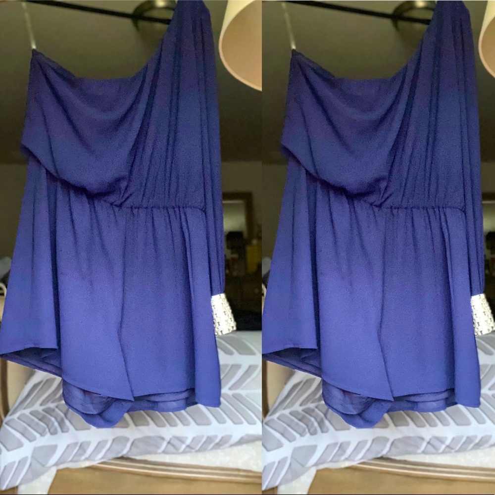 Beautiful elegant one shoulder short jumpsuit